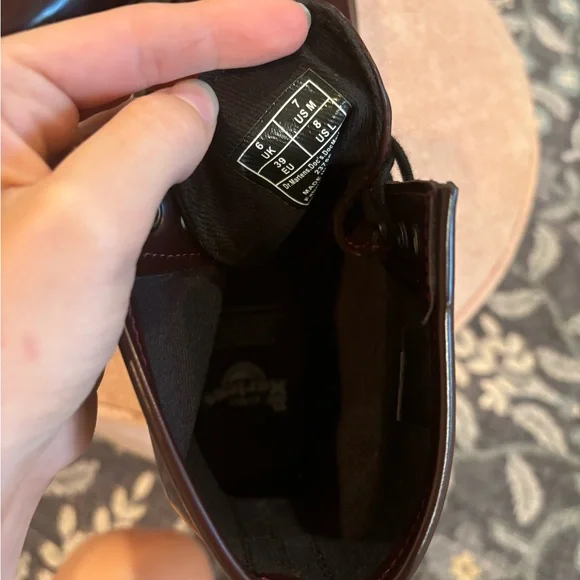 Vegan 1460 Dr. Martins cherry red - Picture 3 of 9